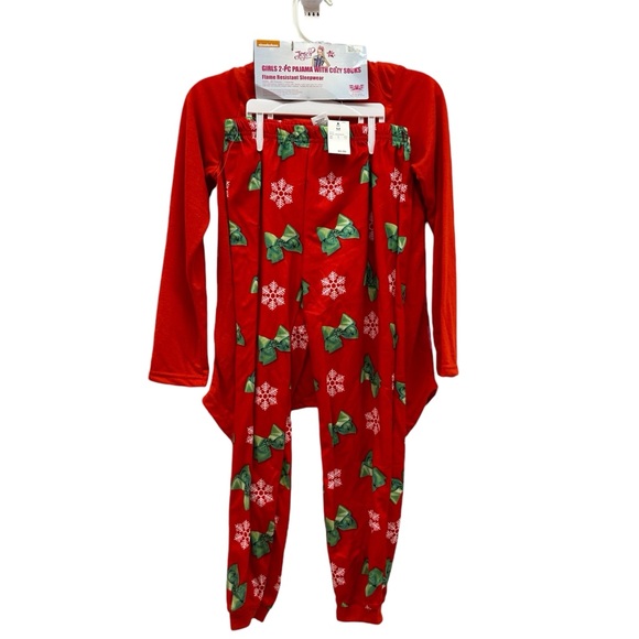 JOJO SIWA GIRLS 2PC PAJAMA WITH COZY SOCKS - Picture 2 of 5